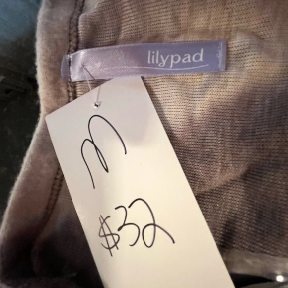 Lillypad Boutique style Textured Long sleeve Shirt - Picture 2 of 12